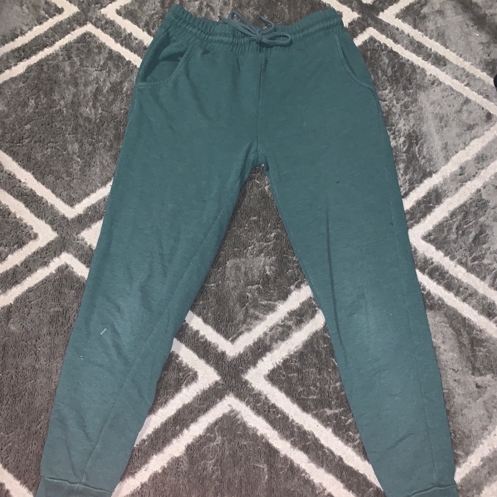 FOREVER 21 small Green joggers/ sweatpants